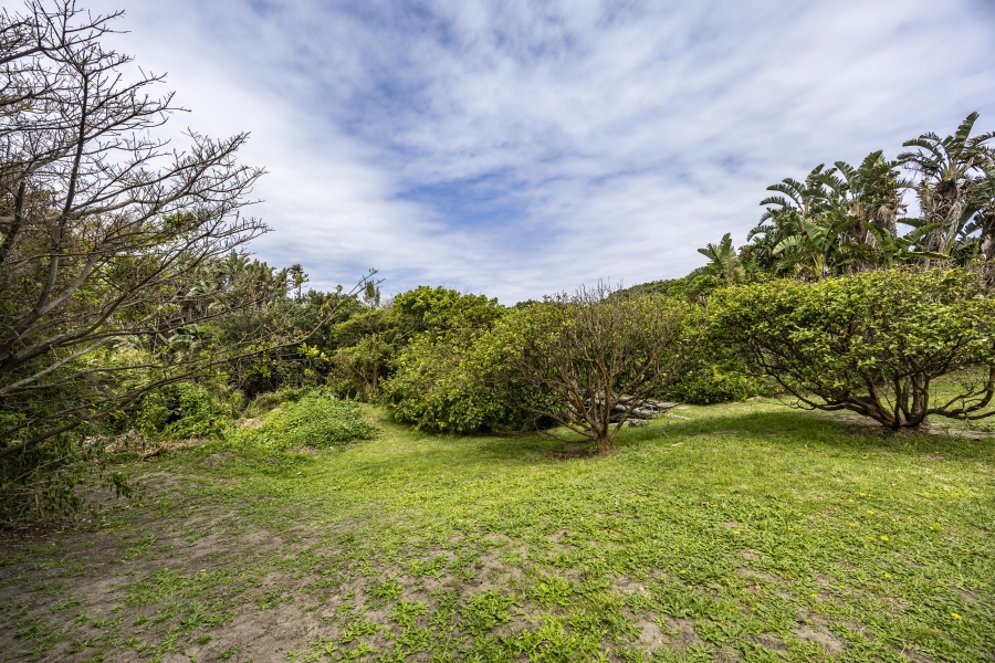 5 Bedroom Property for Sale in Gonubie Eastern Cape